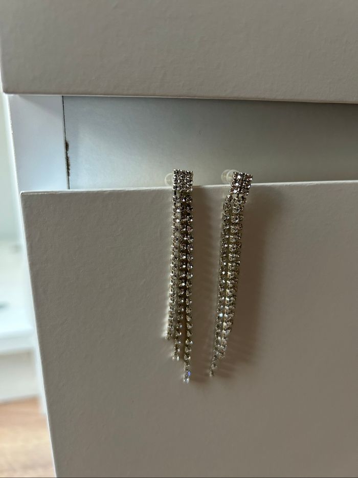 Boucles d’oreilles avec strass Neuves Shein - photo numéro 2