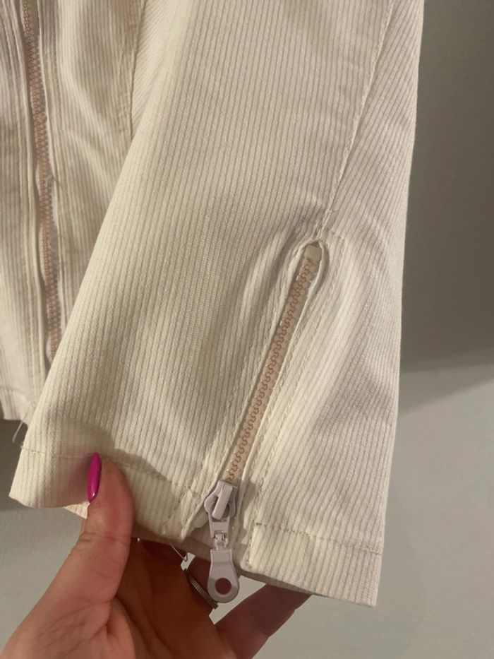 Très jolie veste vintage taille 42 - photo numéro 4