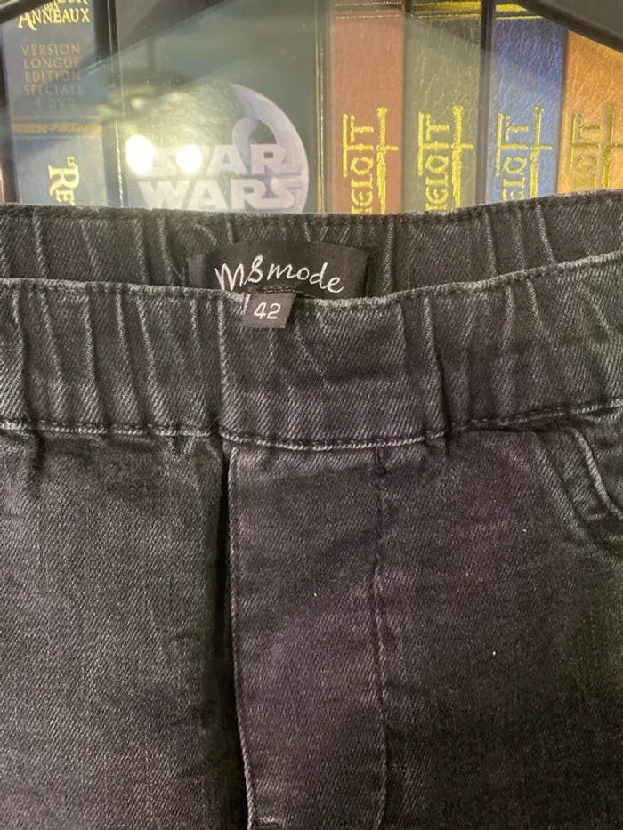 jean au dessus des chevilles M&S mode 48 - photo numéro 3