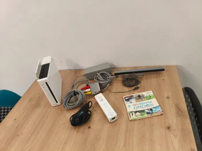 Nintendo Wii - photo numéro 2