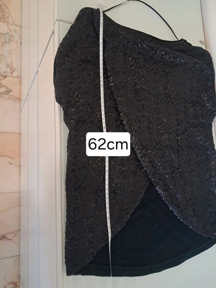 Ikks haut tee-shirt bi matière sequins noir T 36/38 en tbe - photo numéro 12
