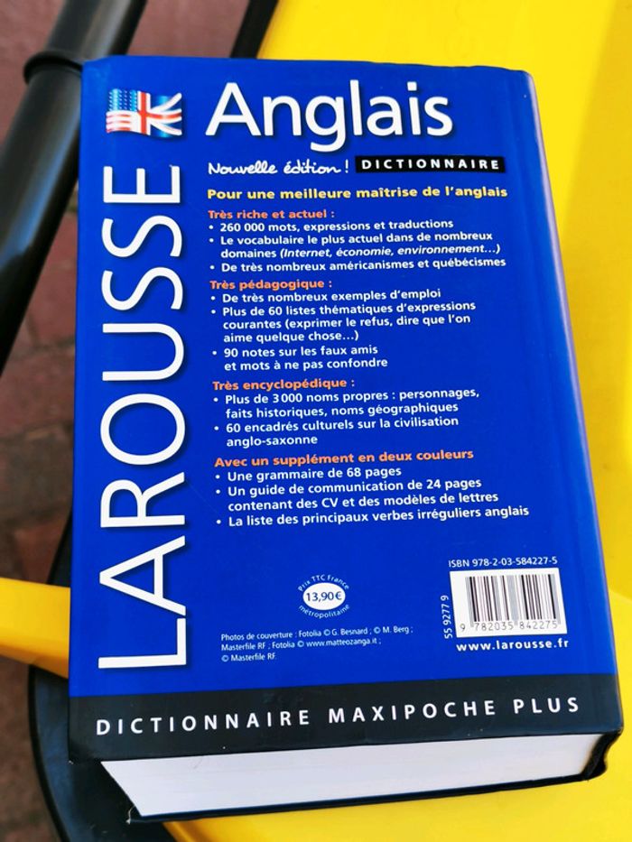 Livre dictionnaire français anglais Larousse - photo numéro 2