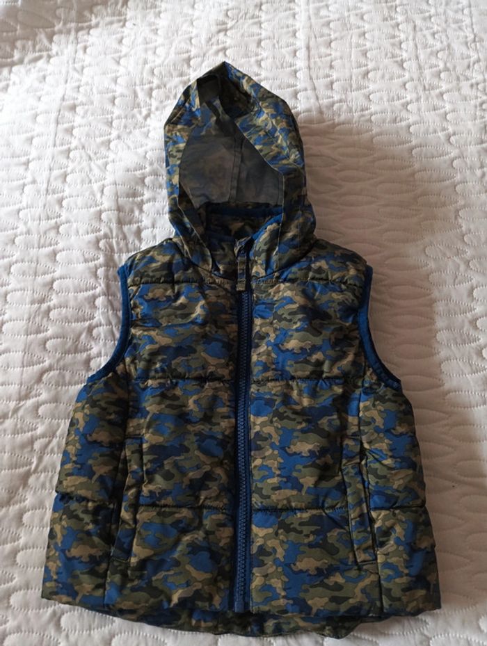 Veste manteau imperméable sans manches camouflage taille 3/4 ans marque Tex en excellent état