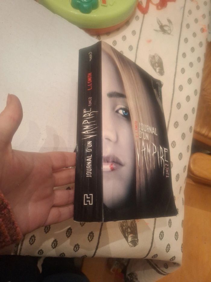 Le journal d'un vampire tome 2 - photo numéro 2
