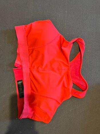 Brassière fluo