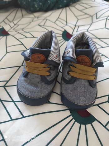 chaussure tao 0/3m neuf