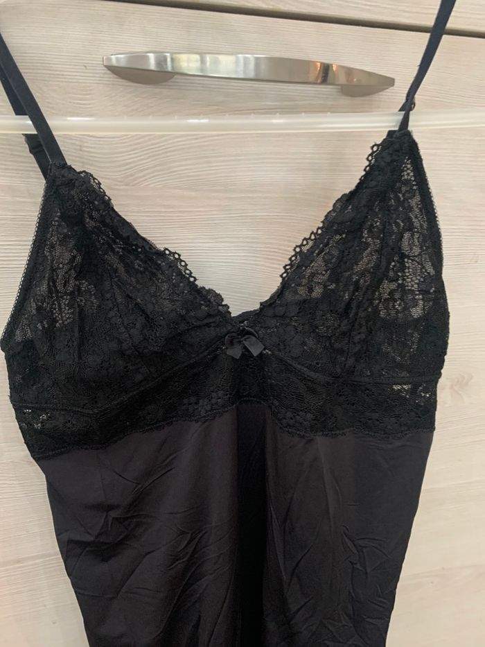 Lot 2 nuisettes noires - photo numéro 2