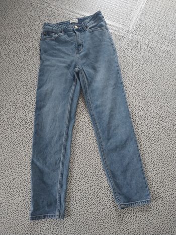 Jean mom fit bleu clair ONLY taille 25/32 (34)