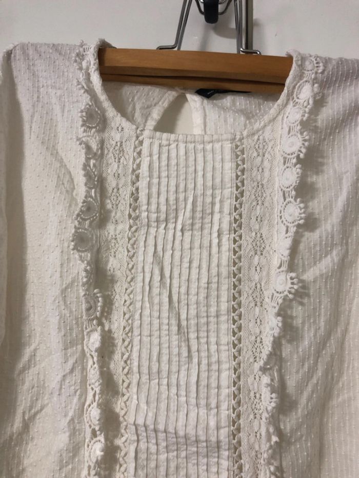 Tunique habillée chic légère Zara . Brodée. 38.Taille M - photo numéro 3