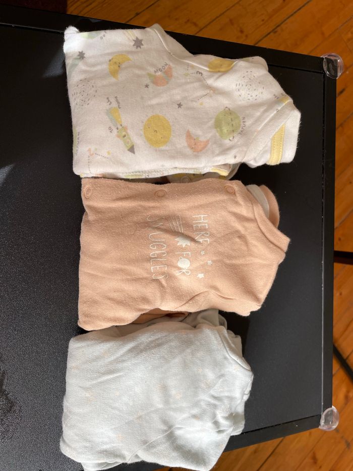 Lots 3 pyjamas
