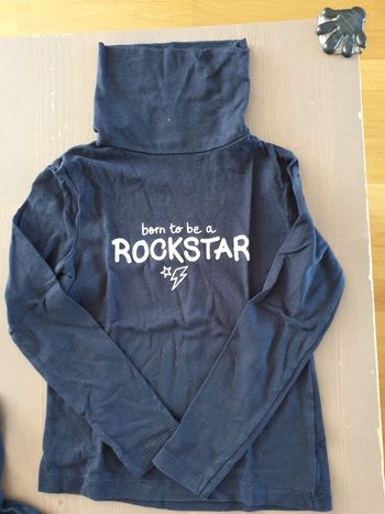 Sous pull col roulé bleu marine 5 ans kiabi  born to be a rockstar
