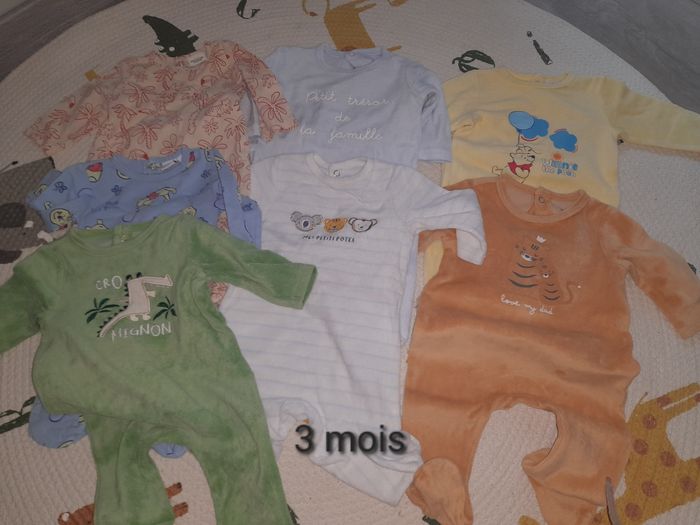 Lot pyjamas 3 mois