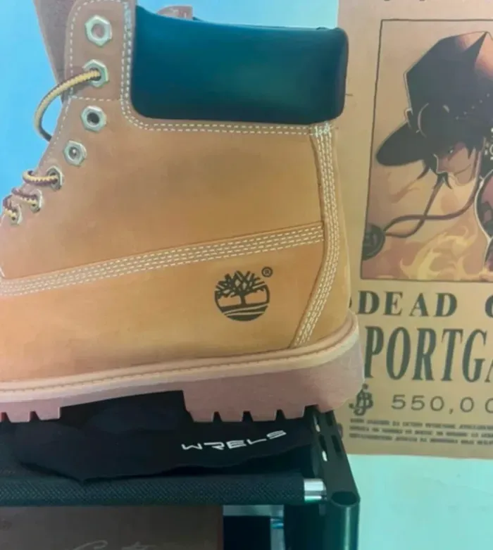 Timberland 6 Inch Premium Boot 'Wheat Nubuck' Taille 41 - photo numéro 2