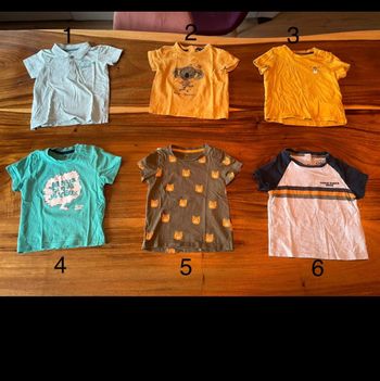 Lot de 16 articles de 18  mois