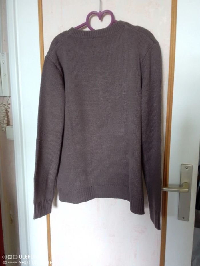 Pull taille 46/48 - photo numéro 3