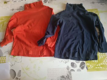 Sous pull taille 4 ans