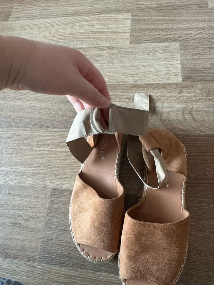 chaussure à plate forme - photo numéro 4