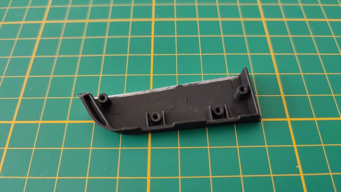 Compartiment panneau intérieur portière droite 1 89B n°89 Porsche 911 Carrera RS 2.7 1/8 Altaya #B37 - photo numéro 2