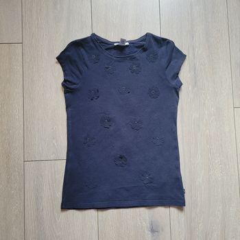 Maillot manche courte bleu marine. Fille 8 ans . Marque Okaidi