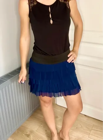 Jupe à volants Vero Moda – T34 / XS