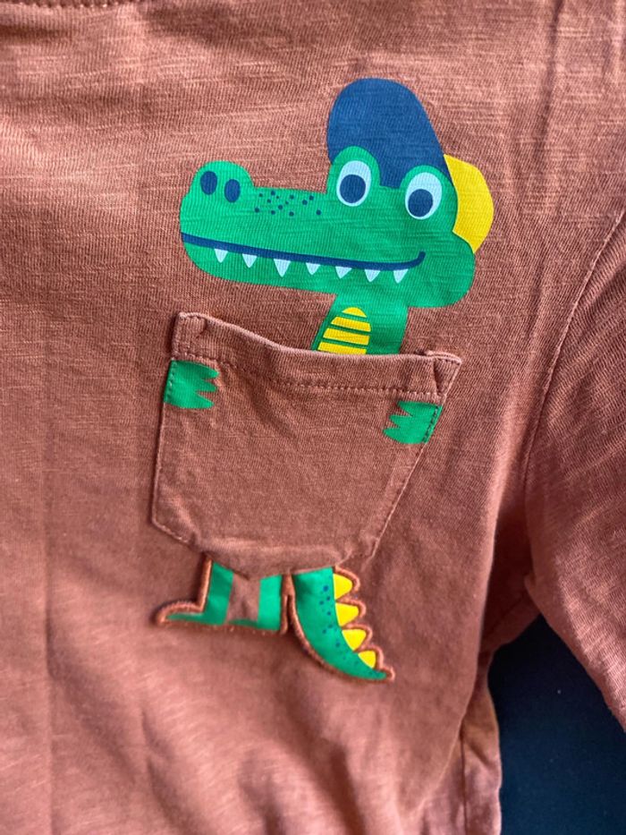 TEE shirt 9 ans - photo numéro 2