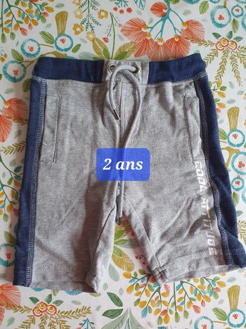 Short gris 2 ans