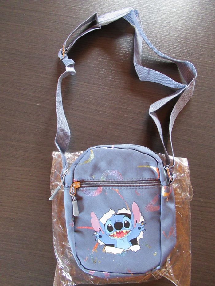 Sac / Sacoche à bandoulière Stitch neuf