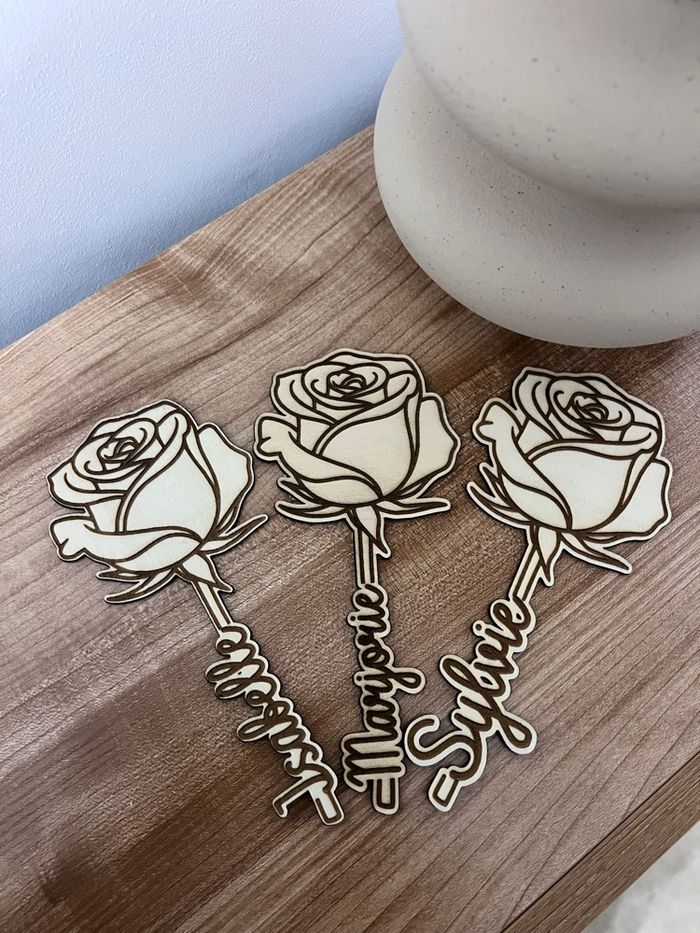 Rose en bois personnalisée - photo numéro 3