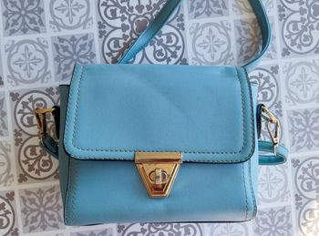 Petit sac bleu 💸Prix négociable si lot 💸