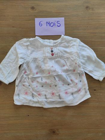 Pull blanc à motif bébé fille 6 mois