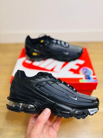 Nike Air Max Plus 3 III Black Grey Wolf  Taille 39