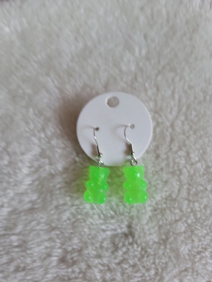 Boucles d'oreilles haribo vert fluo - photo numéro 2
