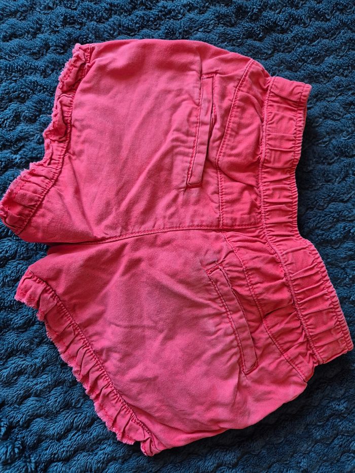 Short bébé fille taille 18-24mois - photo numéro 2