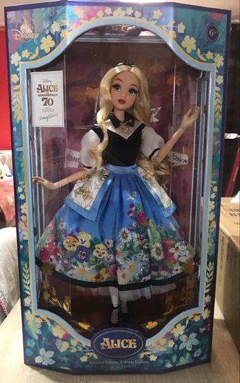 Alice poupée Disney