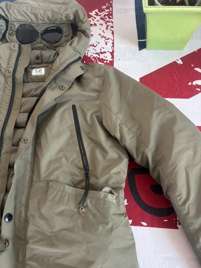Doudoune/ Parka C.P Company taille vert kaki - photo numéro 3