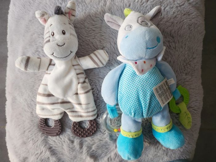 Lot peluches hochet Mots d'enfants