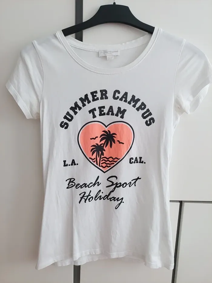 T-shirt Blanc Imprimé d'Été