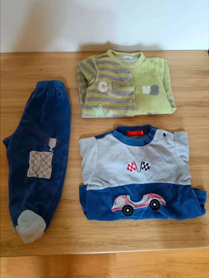 C42 Pyjamas hiver tissaia, tex 18 mois