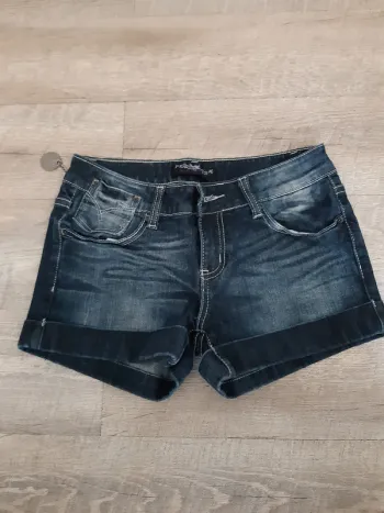 Short femme