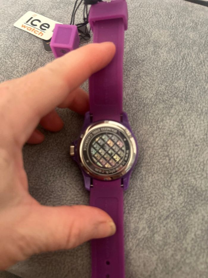 Montre Ice Watch violette - photo numéro 3