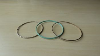 Lot 3 bracelets