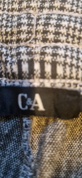 Pantalon à carreaux trop beau