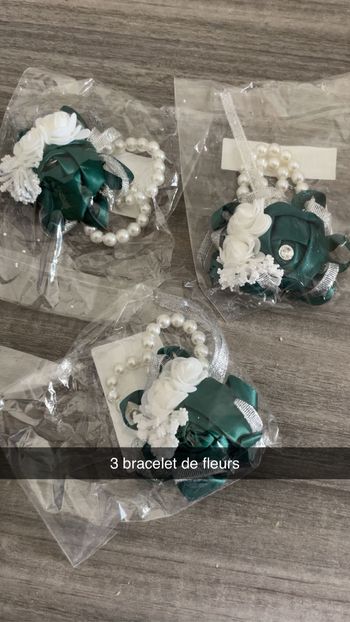 Bracelet fleur neuf