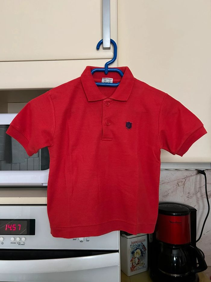 Polo rouge