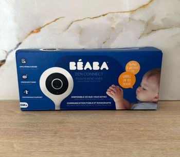Caméra de surveillance pour bébé BÉABA Zen Connect.