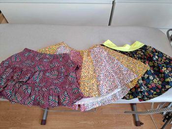 Lot de 3 belles jupes fille 3 ans Du Pareil Au Même/Monoprix excellent état