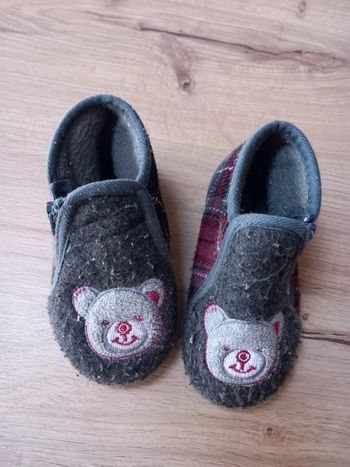Chaussons Taille 23