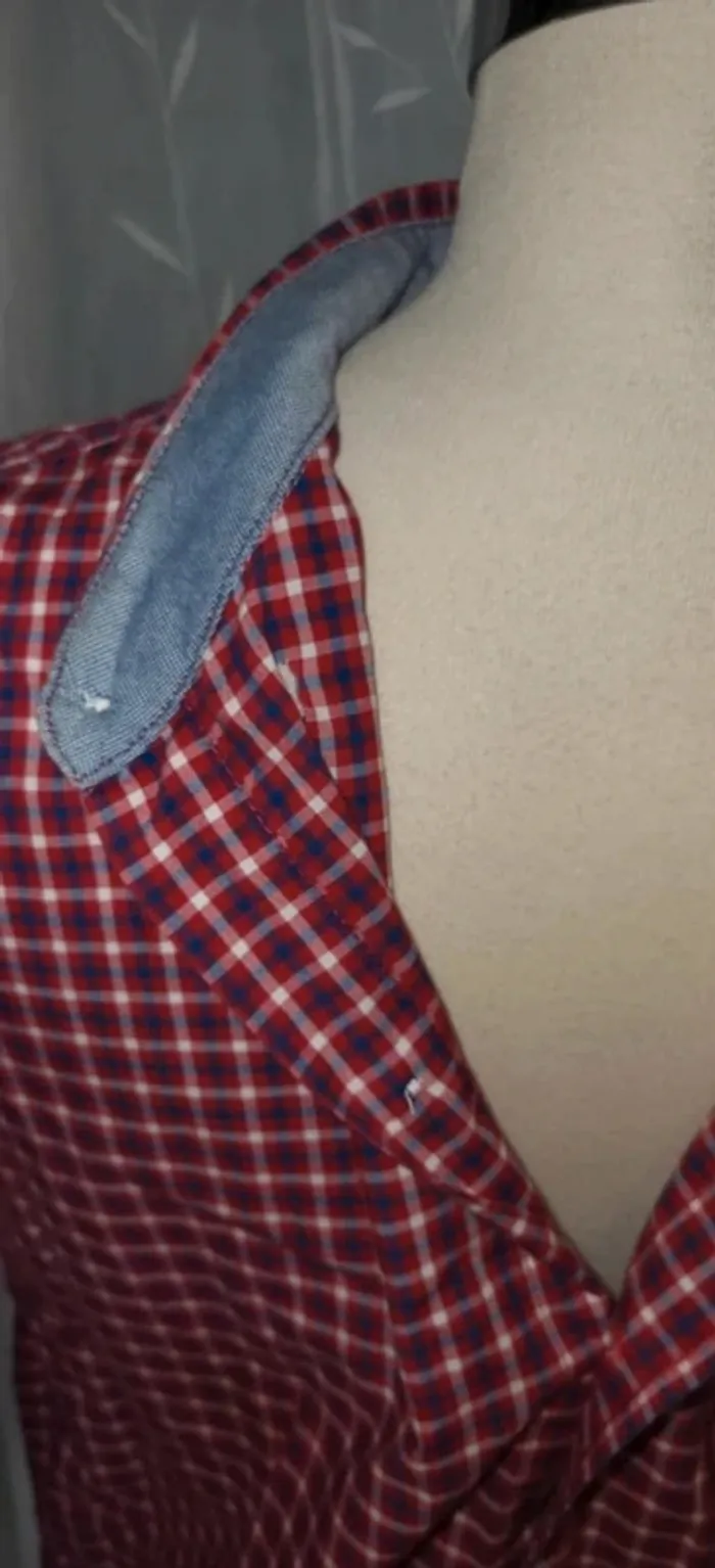 Chemise à carreaux neuve Levi's M - photo numéro 5