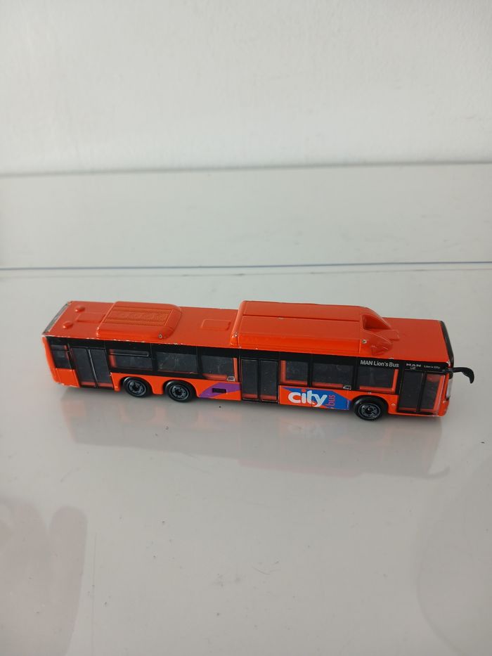 Bus Miniature MAN Lion's City - Orange "City Bus" - photo numéro 3