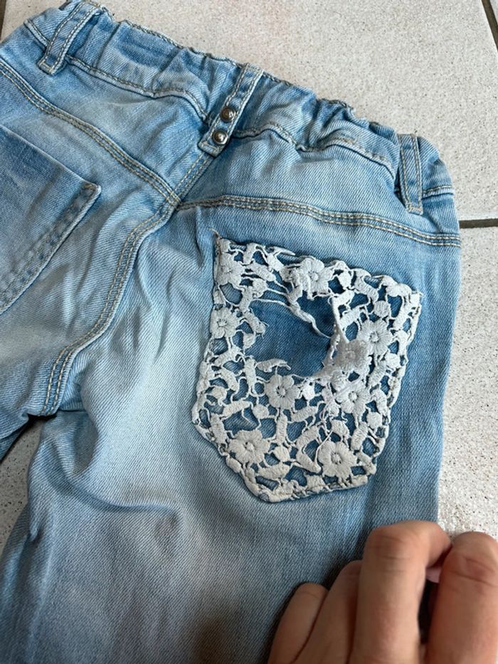 Jeans avec dentelle, skinny, 7 ans. Benetton - photo numéro 3